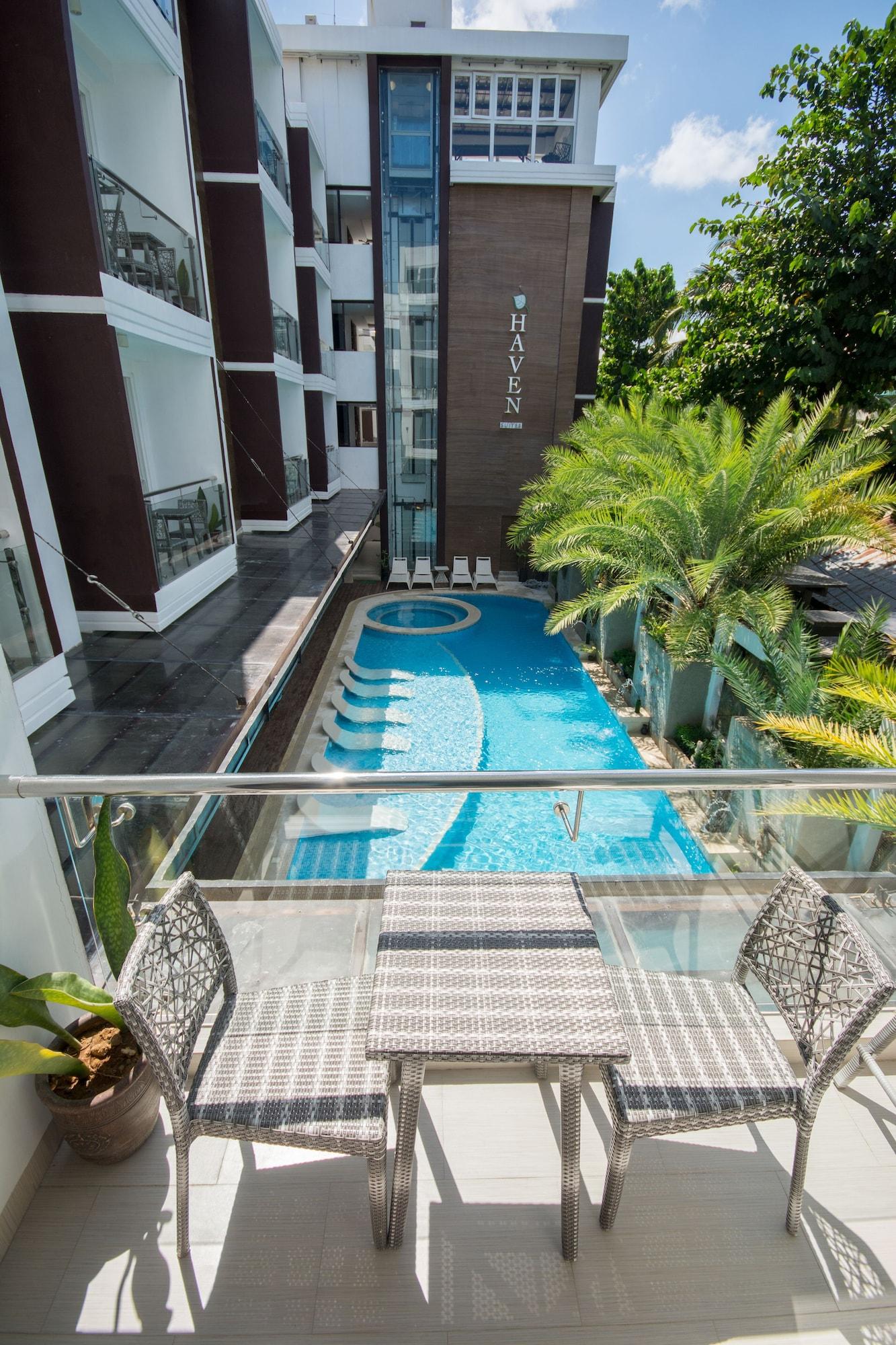 Boracay Haven Suites Balabag  Exterior photo
