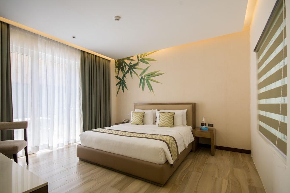 Boracay Haven Suites Balabag  Exterior photo