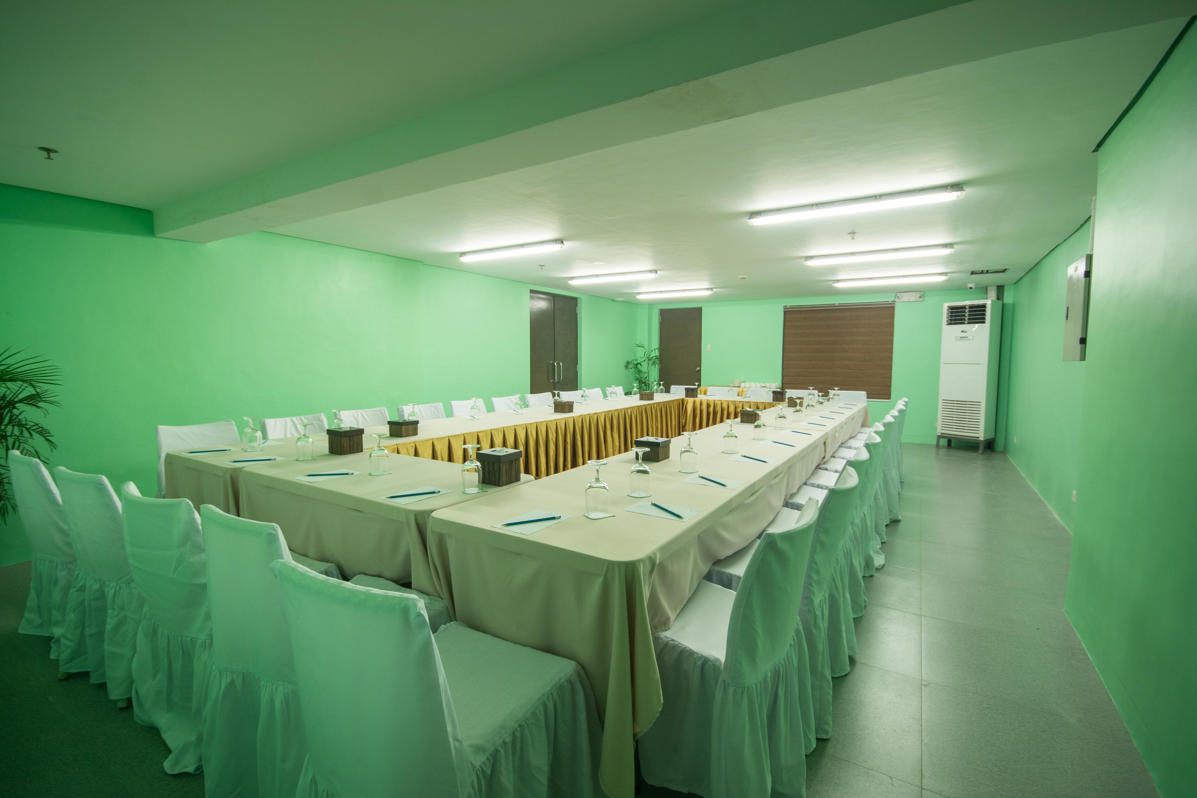 Boracay Haven Suites Balabag  Exterior photo
