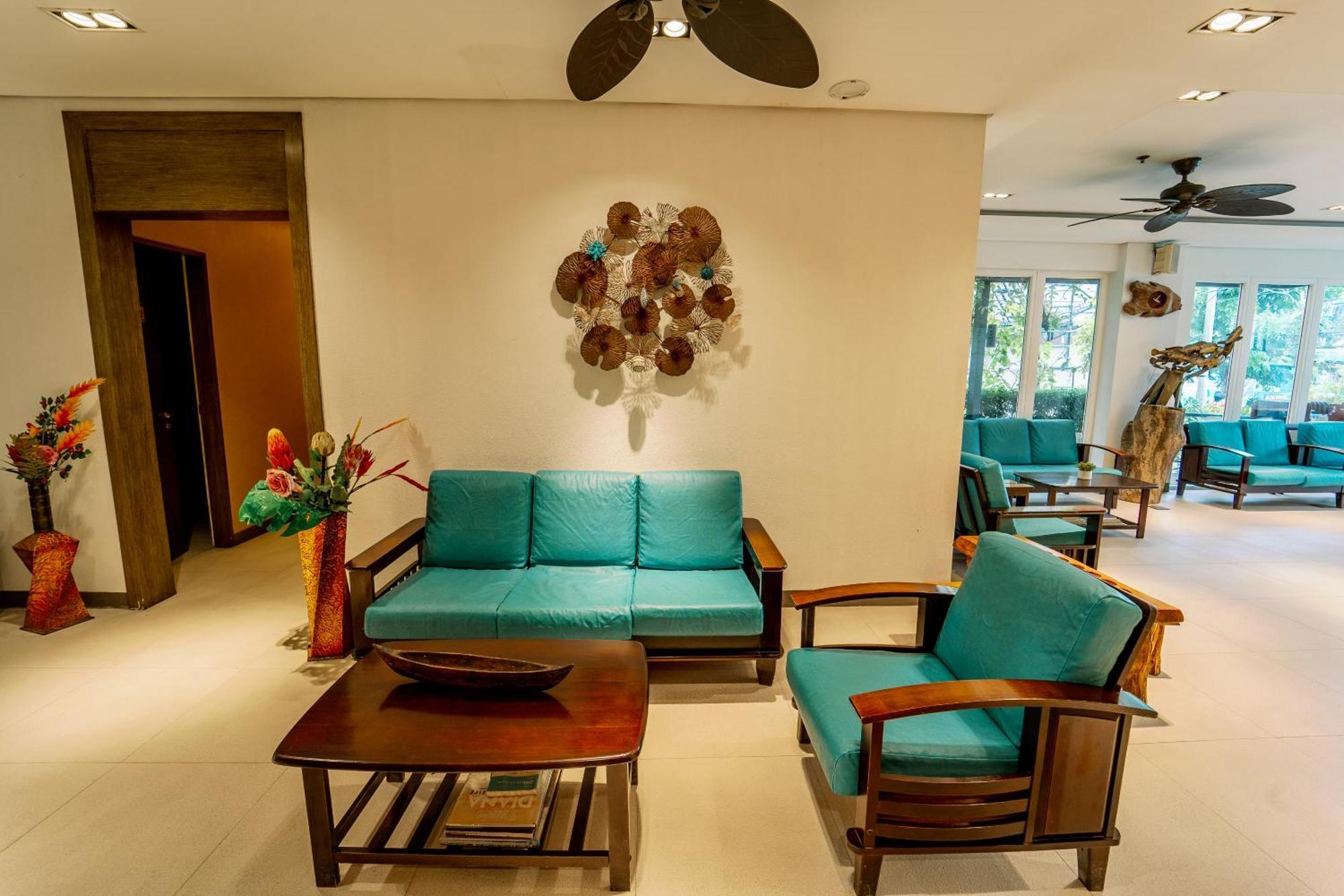 Boracay Haven Suites Balabag  Exterior photo