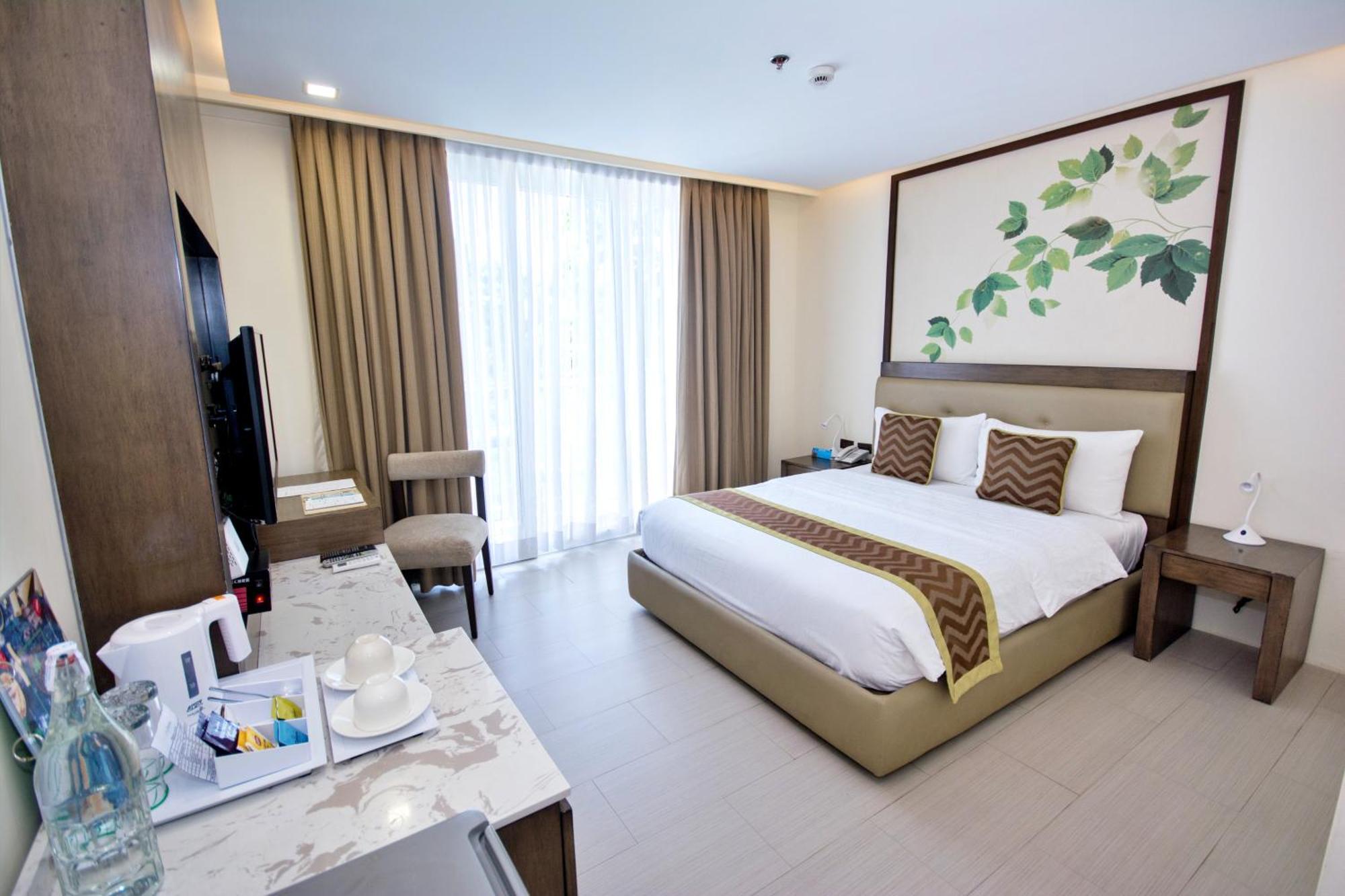 Boracay Haven Suites Balabag  Exterior photo